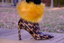Load image into Gallery viewer, Gold Faux Fur Ankle/Wrist Warmer